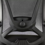 Chaise de bureau Elama Full Back en maille réglable avec appui-tête, noire