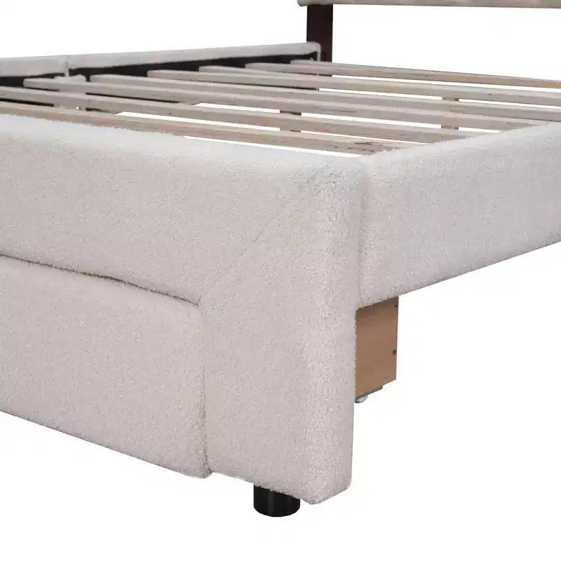 Lit plateforme rembourré en molleton d'ours en peluche Queen Size avec ports USB et tiroir-ModernLuxe