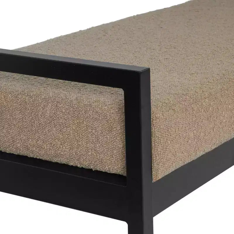 Banc en Fausse Peau de Mouton et Métal Moderne - HomePop