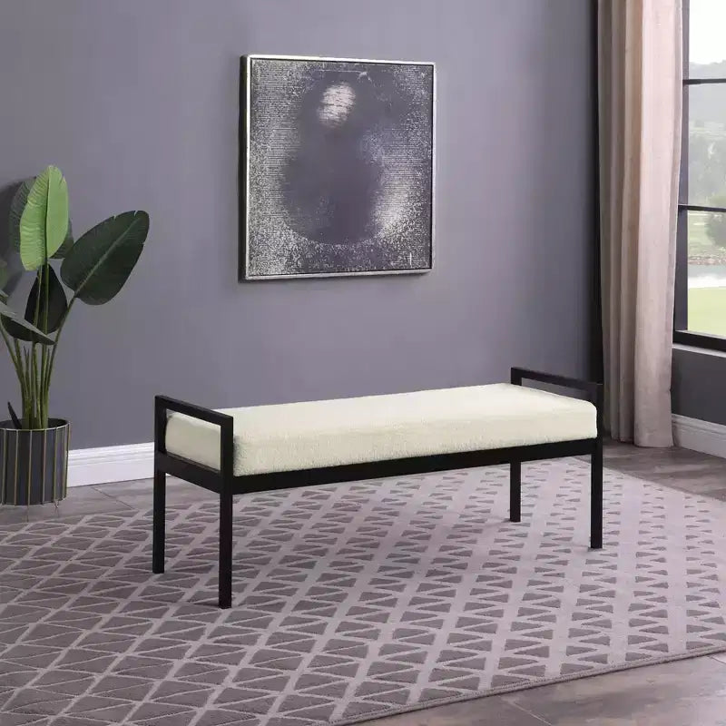 Banc en Fausse Peau de Mouton et Métal Moderne - HomePop