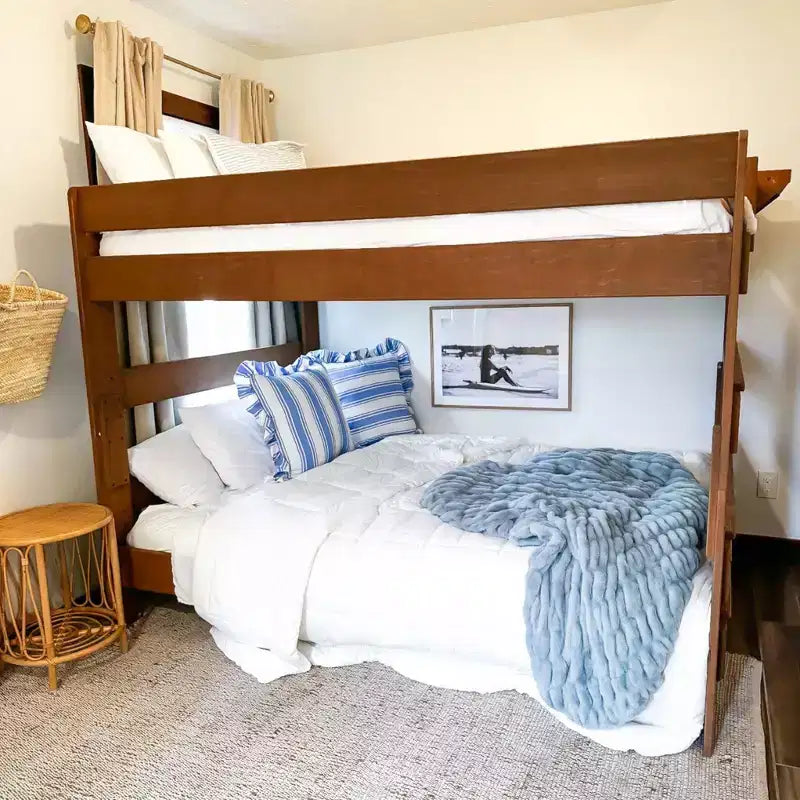 Lit superposé Max & Lily, cadre de lit superposé Queen-sur-Queen pour enfants, lit superposé en bois massif pour enfants, pas besoin de sommier tapissier