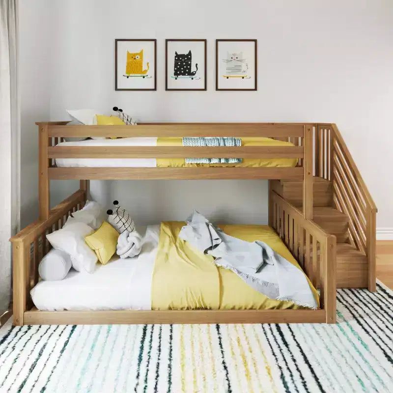 Lit superposé bas Max & Lily en bois (lits jumeaux sur lit double) pour enfants avec escalier