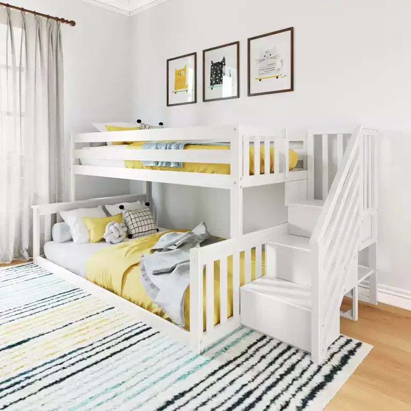 Lit superposé bas Max & Lily en bois (lits jumeaux sur lit double) pour enfants avec escalier