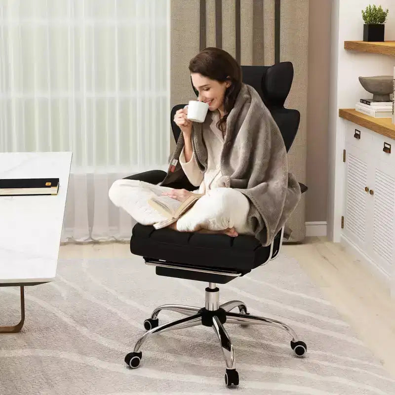 Chaise de Bureau Costway Grande Taille Fauteuil de Bureau Exécutif avec Repose-Pieds Support Lombaire Noir/Gris/Blanc