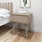 Table de chevet en bois massif Plank+Beam avec tiroir de rangement, petite table d'appoint moderne
