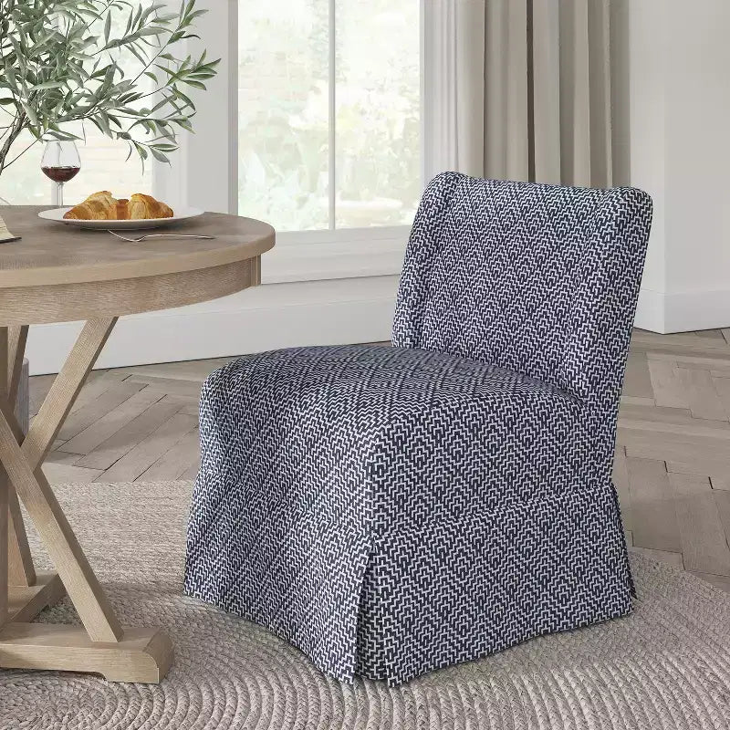 Fabrizius Chaise sans accoudoirs rembourrée de transition avec housse lavable et pieds en bois massif | HULALA HOME