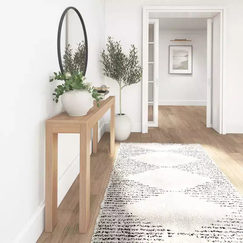 Console moderne en bois massif Plank+Beam 56 pour entrée étroite