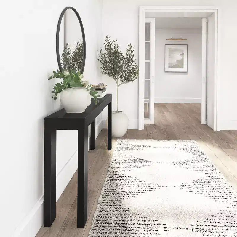 Console moderne en bois massif Plank+Beam 56 pour entrée étroite
