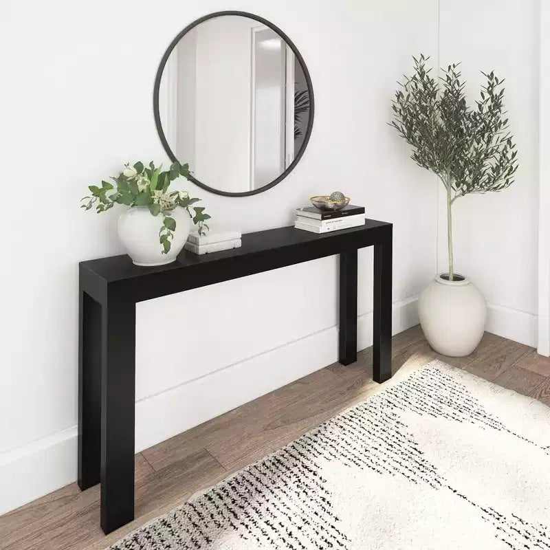 Console moderne en bois massif Plank+Beam 56 pour entrée étroite