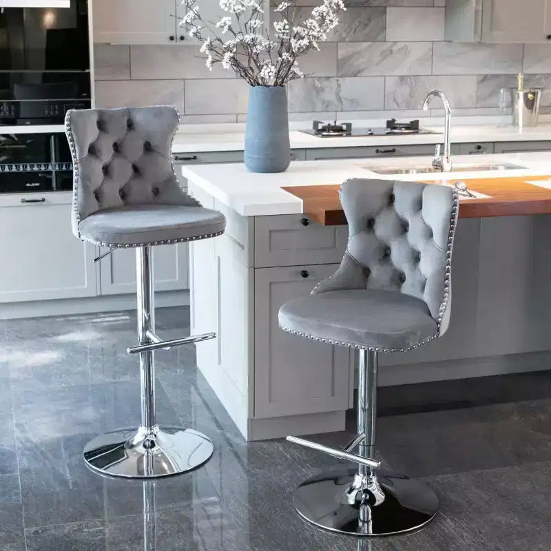 Tabourets de bar pivotants en velours, tabourets de bar modernes rembourrés avec base chromée et dossier capitonné confortables pour la maison, le pub et l'îlot de cuisine - Lot de 2