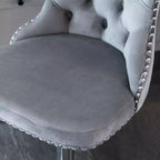 Tabourets de bar pivotants en velours, tabourets de bar modernes rembourrés avec base chromée et dossier capitonné confortables pour la maison, le pub et l'îlot de cuisine - Lot de 2