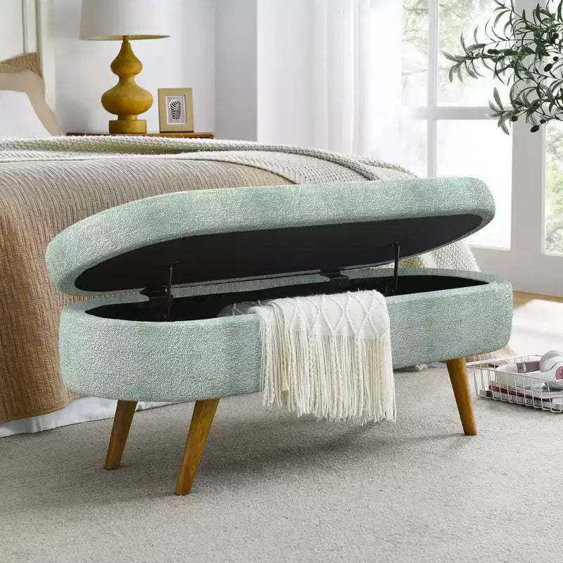 Banc de rangement multifonctionnel en bois et fausse fourrure Lvan de Christopher Knight Home