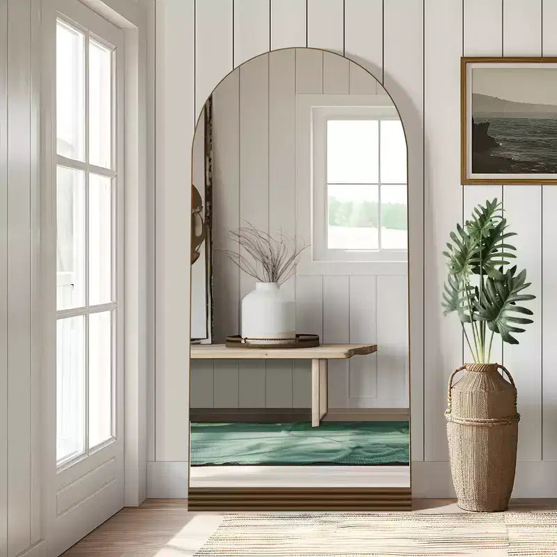 Dovelina Miroir sur pied en bois arqué sur toute la longueur