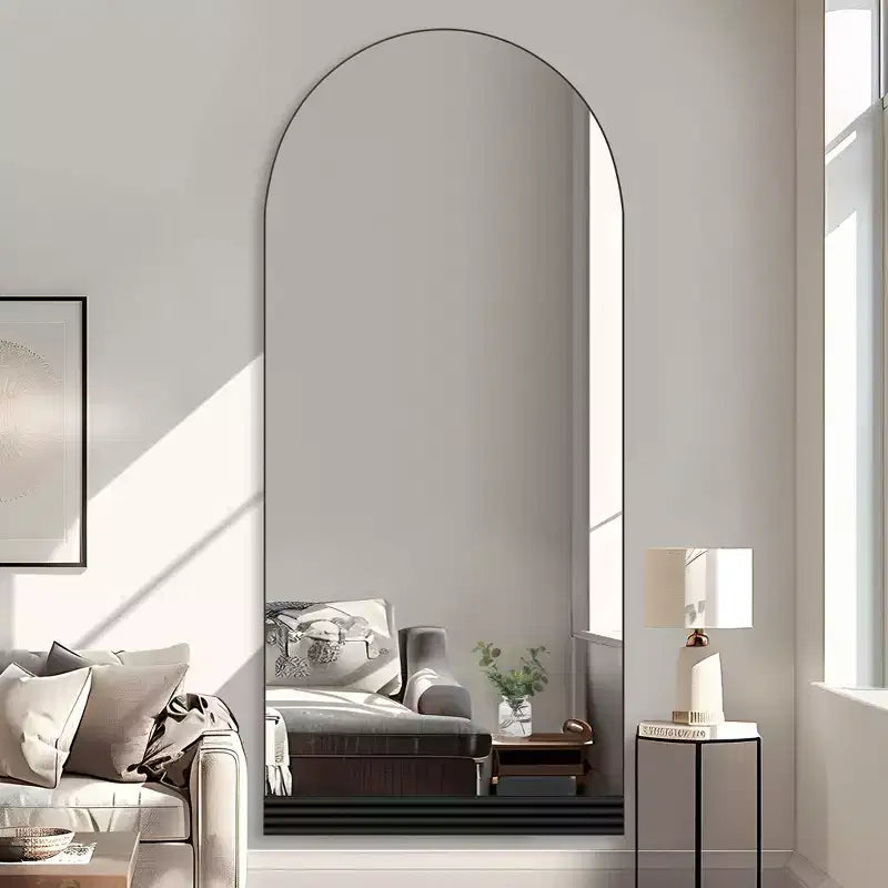 Dovelina Miroir sur pied en bois arqué sur toute la longueur